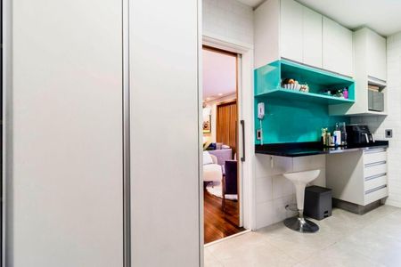 Apartamento à venda com 134m², 3 quartos e 2 vagas