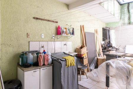 Casa à venda com 316m², 2 quartos e 2 vagas Casa à venda com 316m², 2 quartos e 2 vagasArea de Serviço