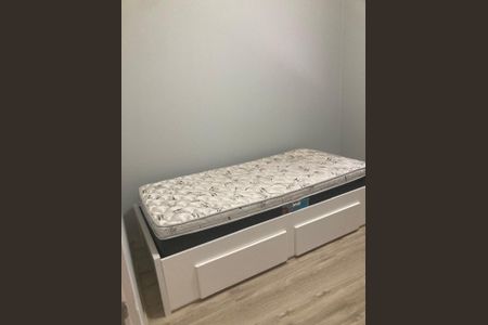 Quarto de apartamento à venda com 2 quartos, 60m² em Cristo Redentor, Porto Alegre