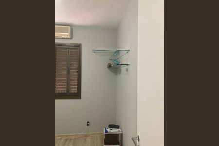 Quarto de apartamento à venda com 2 quartos, 60m² em Cristo Redentor, Porto Alegre