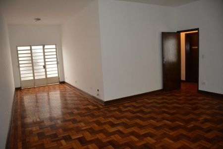 Casa para alugar com 4 quartos, 285m² em Campo Belo, São Paulo
