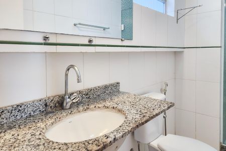 Casa à venda com 190m², 3 quartos e 1 vaga Casa à venda com 190m², 3 quartos e 1 vagaBanheiro da Suite 1