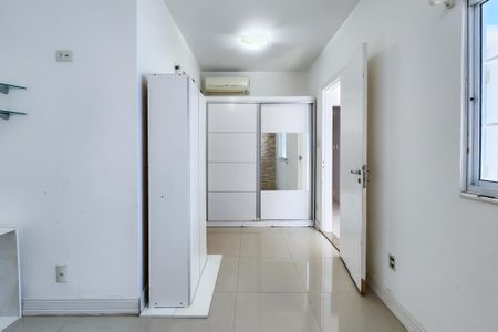 Casa à venda com 190m², 3 quartos e 1 vaga Casa à venda com 190m², 3 quartos e 1 vagaSuite 2