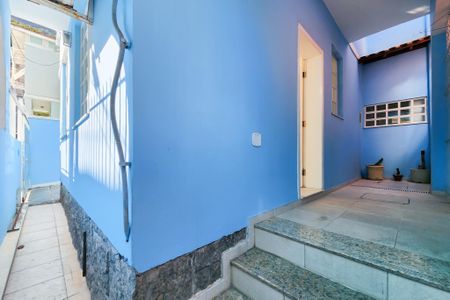 Entrada  de casa à venda com 3 quartos, 190m² em Humaitá, Rio de Janeiro