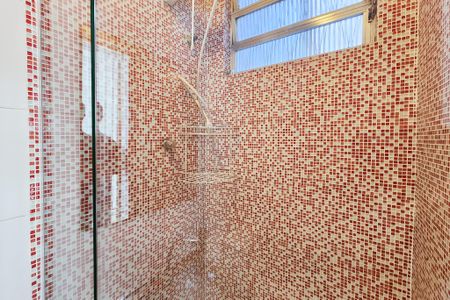 Casa à venda com 190m², 3 quartos e 1 vaga Casa à venda com 190m², 3 quartos e 1 vagaBanheiro da Suite 2