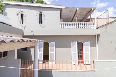 Casa para alugar com 120m², 2 quartos e 1 vagaFachada da Casa