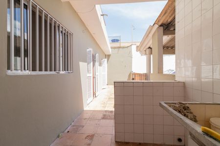 Casa para alugar com 120m², 2 quartos e 1 vagaÁrea de Serviço