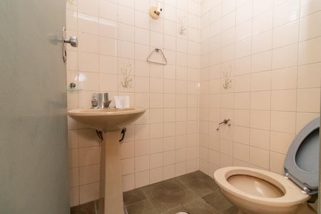 Casa para alugar com 120m², 2 quartos e 1 vagaLavabo