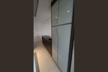 Apartamento para alugar com 72m², 2 quartos e 1 vaga