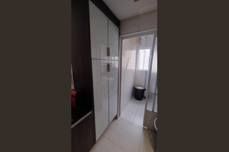 Apartamento para alugar com 72m², 2 quartos e 1 vaga