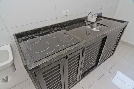 Kitnet/Studio para alugar com 1 quarto, 60m² em Vila Mangalot, São Paulo