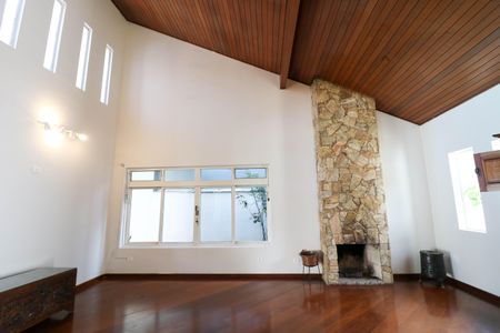 Casa à venda com 600m², 3 quartos e 3 vagas