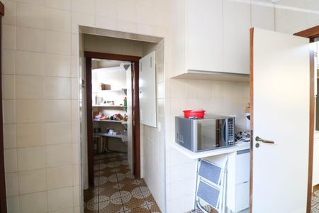 Casa à venda com 600m², 3 quartos e 3 vagas