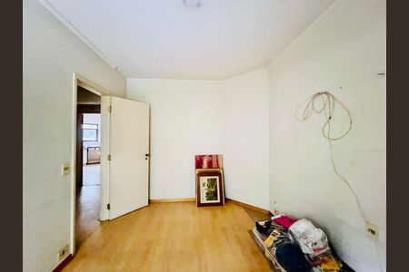 Apartamento à venda com 3 quartos, 128m² em Vila Nova Conceição, São Paulo