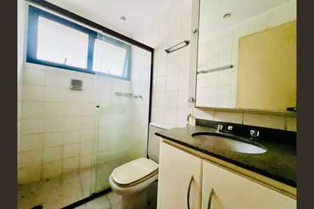 Apartamento à venda com 3 quartos, 128m² em Vila Nova Conceição, São Paulo