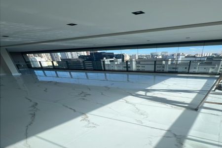 Apartamento para alugar com 3 quartos, 168m² em Vila Cordeiro, São Paulo