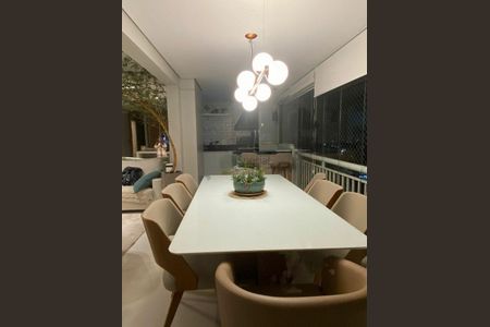 Apartamento à venda com 3 quartos, 126m² em Vila Carrão, São Paulo