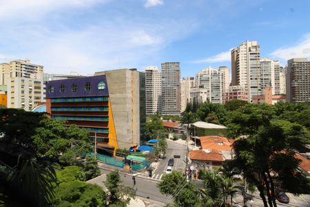 Apartamento à venda com 140m², 3 quartos e 2 vagasVista