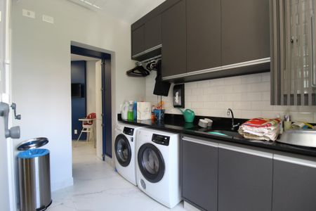 Apartamento à venda com 140m², 3 quartos e 2 vagasÁrea de Serviço