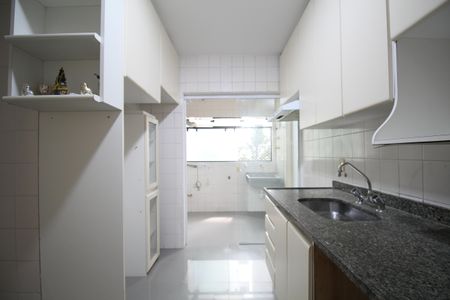 Apartamento à venda com 120m², 3 quartos e 3 vagasCozinha - Armários