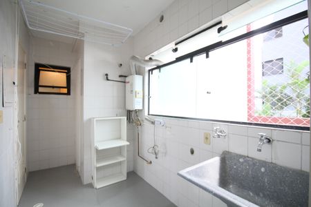 Apartamento à venda com 120m², 3 quartos e 3 vagasÁrea de Serviço