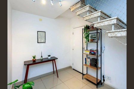 Casa à venda com 131m², 2 quartos e sem vaga