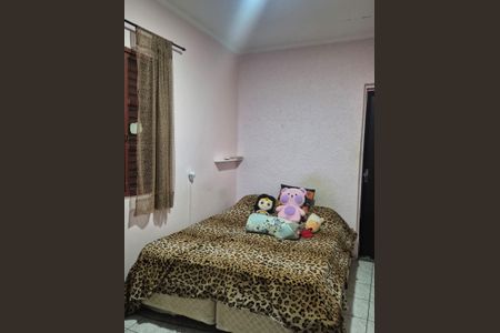 Casa à venda com 159m², 3 quartos e 2 vagasQuarto