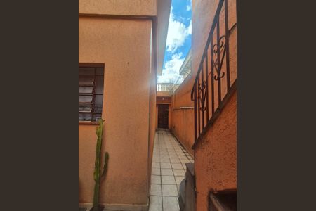 Casa à venda com 159m², 3 quartos e 2 vagasÁrea externa