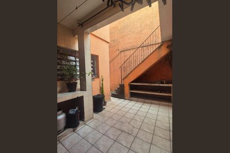 Casa à venda com 159m², 3 quartos e 2 vagasÁrea externa