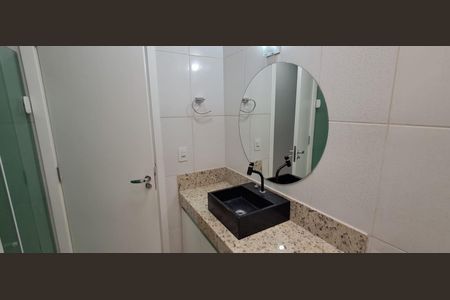 Casa à venda com 2 quartos, 108m² em Jardim Ester, São Paulo