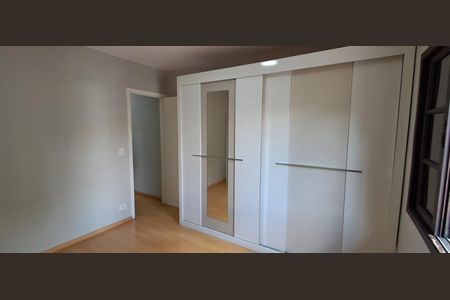 Casa à venda com 2 quartos, 108m² em Jardim Ester, São Paulo