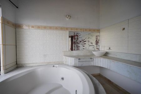 Casa de condomínio para alugar com 120m², 3 quartos e sem vagaBanheiro da Suíte 2