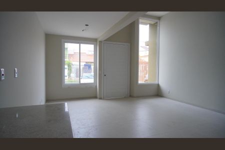 Sala  de casa à venda com 2 quartos, 158m² em Hípica, Porto Alegre