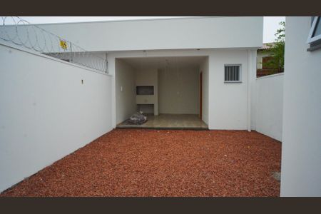 Casa à venda com 158m², 2 quartos e 2 vagas Casa à venda com 158m², 2 quartos e 2 vagasVista do Quarto 1
