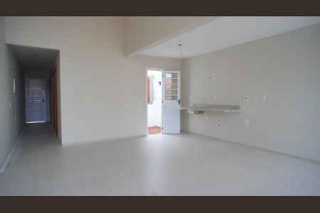 Sala/Cozinha de casa à venda com 2 quartos, 158m² em Hípica, Porto Alegre