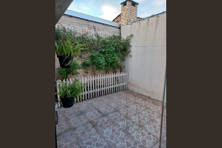 Casa para alugar com 78m², 2 quartos e 1 vagaÁrea Externa 