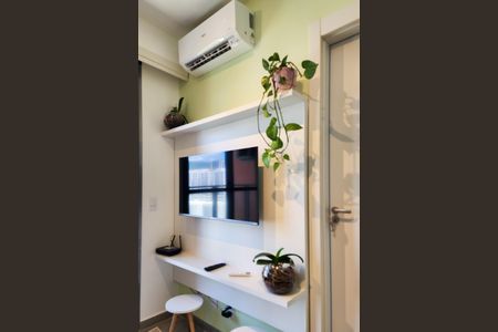 Sala  de apartamento para alugar com 2 quartos, 45m² em Santo Cristo, Rio de Janeiro