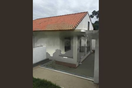 Casa à venda com 138m², 2 quartos e 3 vagas