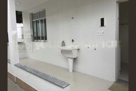 Casa à venda com 2 quartos, 138m² em Pechincha, Rio de Janeiro