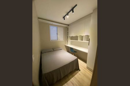 Quarto 1 de apartamento para alugar com 2 quartos, 49m² em Humaitá, Porto Alegre