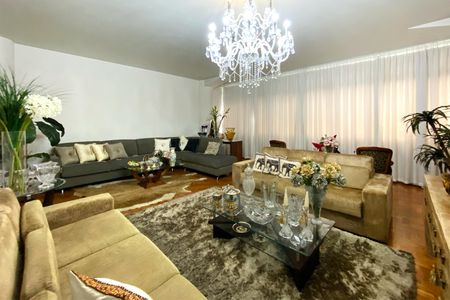 Apartamento à venda com 4 quartos, 300m² em Centro, Belo Horizonte