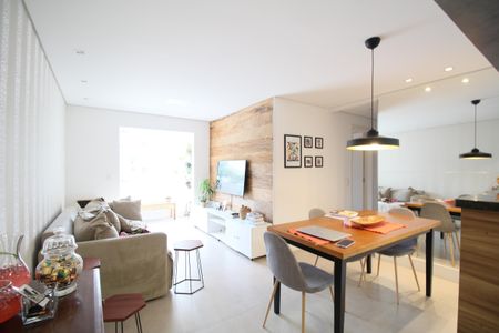 Apartamento à venda com 2 quartos, 62m² em Jardim das Palmas, São Paulo
