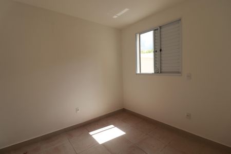 Apartamento para alugar com 72m², 2 quartos e 1 vagaQuarto 1