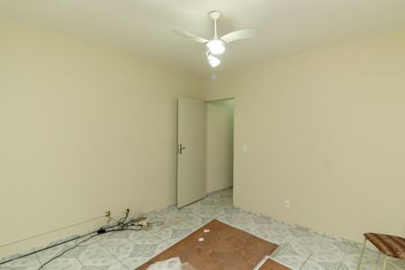 Quarto 2 de casa para alugar com 2 quartos, 102m² em Vila Verde, São Paulo