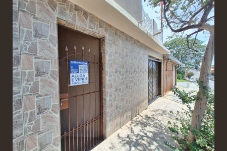 Casa à venda com 102m², 2 quartos e 2 vagasplaca