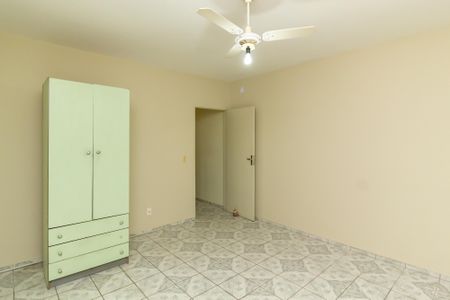 Casa à venda com 102m², 2 quartos e 2 vagasQuarto 1