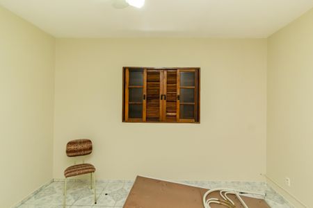 Casa à venda com 102m², 2 quartos e 2 vagasQuarto 2