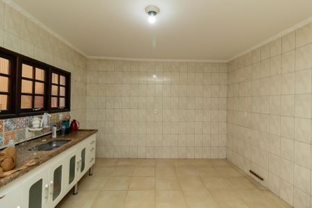 Casa à venda com 102m², 2 quartos e 2 vagasCozinha