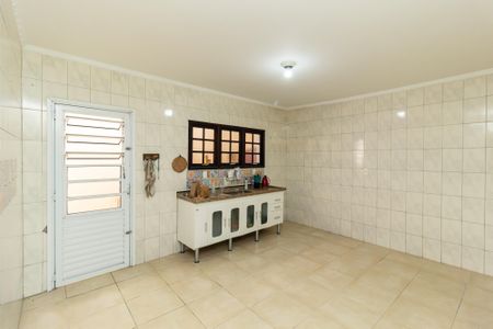 Casa à venda com 102m², 2 quartos e 2 vagasCozinha