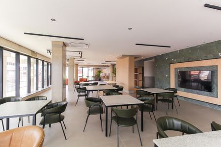 Apartamento à venda com 67m², 2 quartos e 1 vagaÁrea comum - Salão de festas